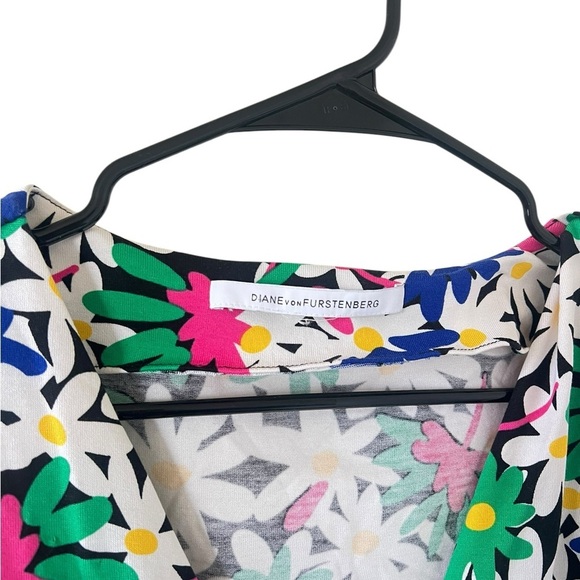 Diane Von Furstenberg Julian Floral Wrap Dress - Picture 3 of 6